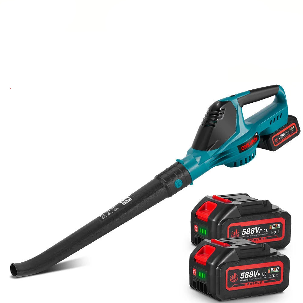 Een bladzager met blauw-zwart lichaam en zwarte slang, uitgerust met twee 588V batterijen, geschikt voor tuin- en bouwprojecten. 5500W motor voor krac