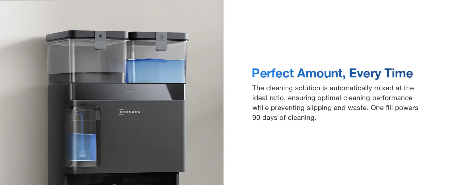 De Ecovacs robotstofzuiger met zwart glanzend chassis en zichtbare blauwe mop, klaar voor automatische vloerreiniging. Modern ontwerp met waterreservo