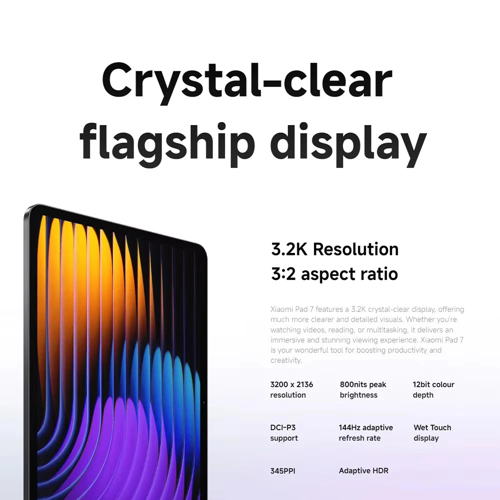 Grijs Xiaomi Pad 7 Wifi met kleurrijke schermachtergrond, drie camera’s op de achterkant en zichtbare RAM/ROM-opties. Ideaal voor multimedia en produc