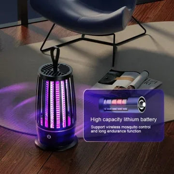 Zwarte elektrische muggenkiller met paarse UV-verlichting en 3000V stoot, geschikt voor binnenruimtes. Automatische muggenverwijderaar met veilige, gr