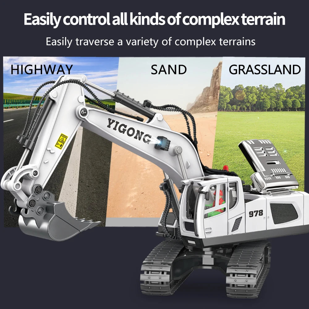 Grote gele, graafmachine en bulldozer met zwarte banden en metalen details, staan op zand. Een hand houdt de oranje, geschikt voor kinderen die graafw