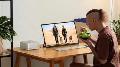 Een 22-inch 2K-monitor met 2560x1440 resolutie, 100% sRGB kleuraccuraatheid en 300Nit helderheid, uitgerust met HDR en een zwart frame, ideaal voor ga