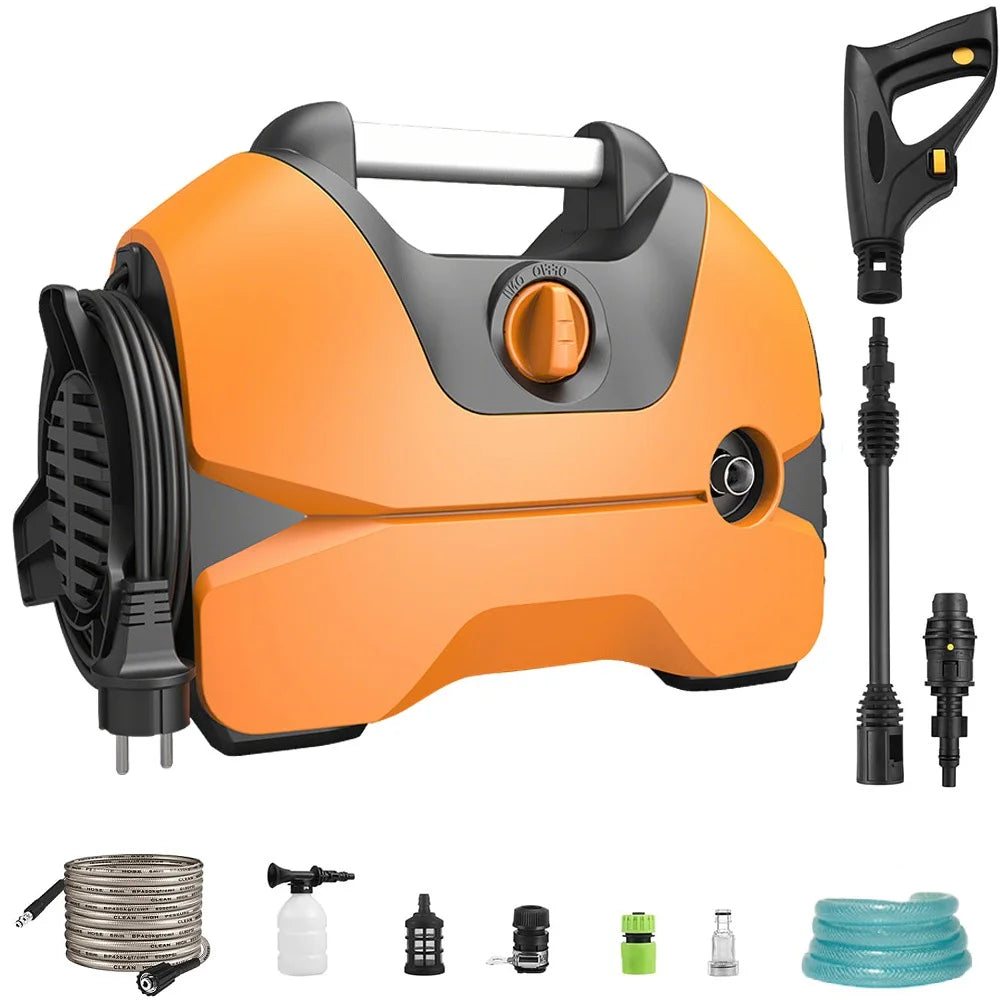 Zwarte hoogdruk auto-wasser met geïntegreerde slang en diverse accessoires, inclusief een groene dop en een transparante sprayfles, speciaal ontworpen
