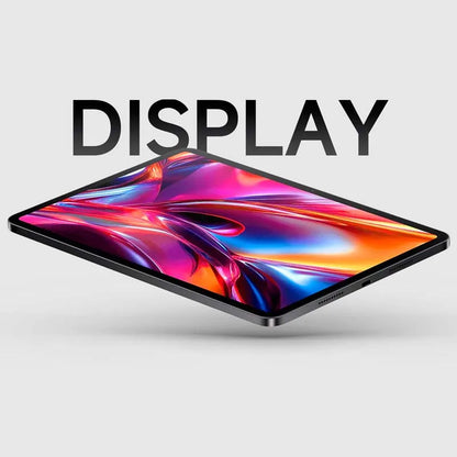 Grijze Xiaomi Pad 7 Wifi met kleurrijke schermachtergrond, duidelijk zichtbare driekamer camera en 'xiaomi' logo. Geschikt voor gaming en multimedia, 