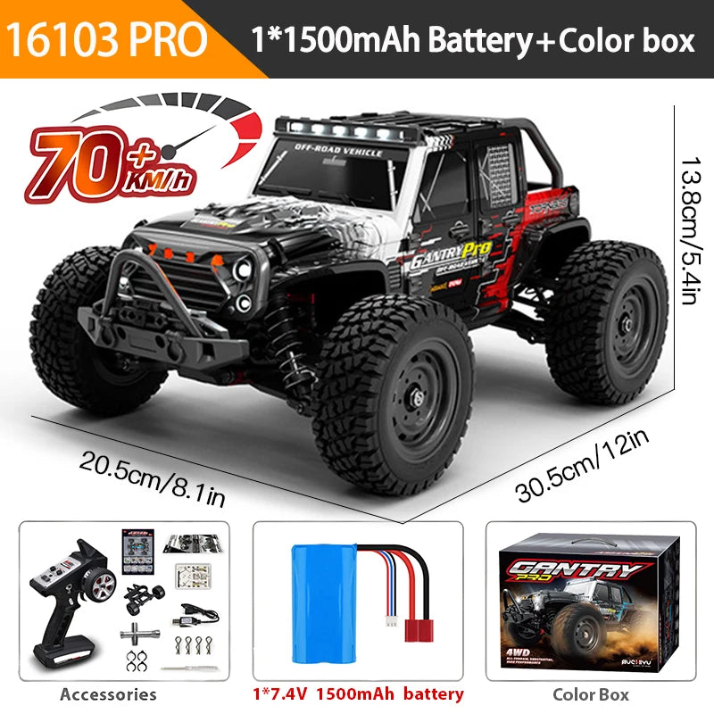 Een schitterende 1:16 schaal RC monstertruck in zwart, roze en wit, met grote terreinbanden en blauwe LED-verlichting, klaar voor cross-country races 