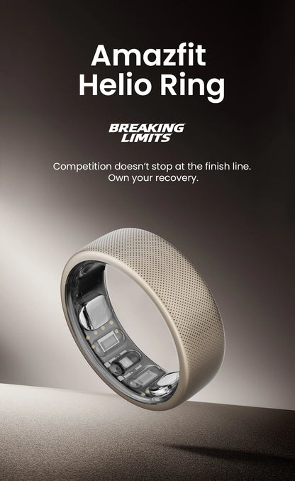De Amazfit Helio Ring, een goudkleurige, 2,6 mm dunne slimme ring met een textuur, toont zichtbare sensoren en is speciaal ontworpen voor sportieve gezondheidsmonitoring en nachtrustanalyse. - Foto 8