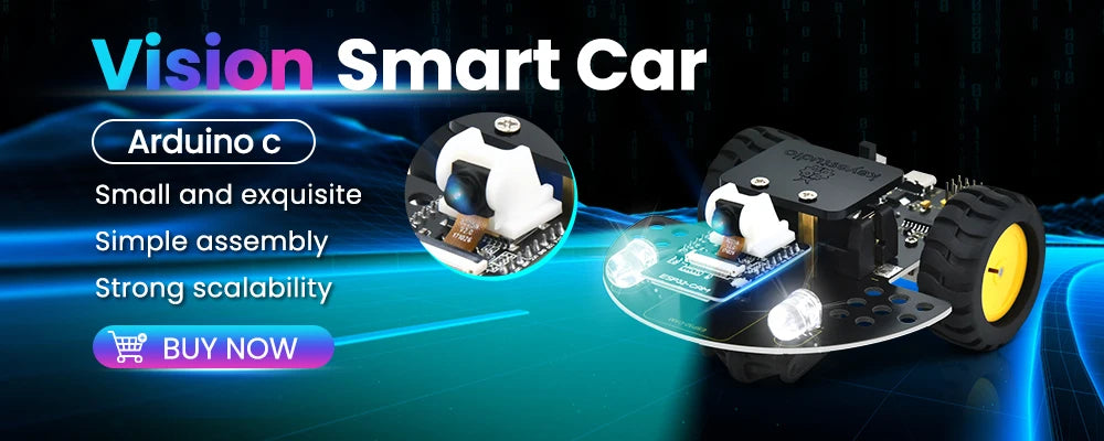 Een Keyestudio robotkit met zwarte chassis, gele wielen en diverse elektronische componenten, inclusief sensoren en een microcontroller, voor educatie