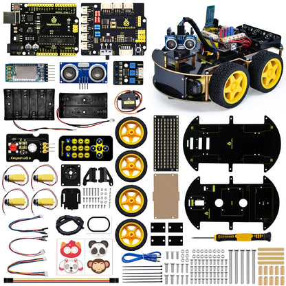 Een Keyestudio robotkit met zwarte chassis, gele wielen en diverse elektronische componenten, inclusief sensoren en een microcontroller, voor educatie