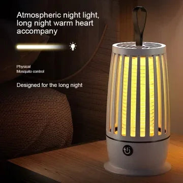 Zwart elektrische muggenkiller met paarse UV-verlichting en 3000V stroom, geschikt voor binnenruimtes. Effectief tegen muggen en andere insecten in sl