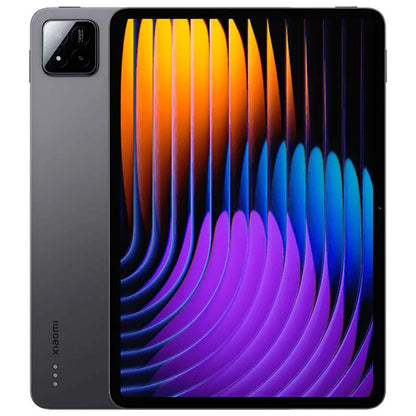 De Xiaomi Pad 7 Wifi in donkergrijs met kleurrijke schermachtergrond, voorzien van een driekamer camera en zichtbare RAM/ROM specificaties, geschikt v