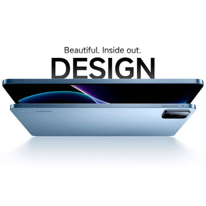 De Xiaomi Pad 7 Wifi in donkergrijs met kleurrijke schermachtergrond, voorzien van een driekamer camera en zichtbare RAM/ROM specificaties, geschikt v
