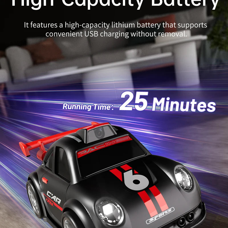 Zwart en wit RC-raceauto’s met HD-camera’s voor live-uitzending, gestuurd via een draadloze controller met touchscreen. Perfect voor kinderen en racel