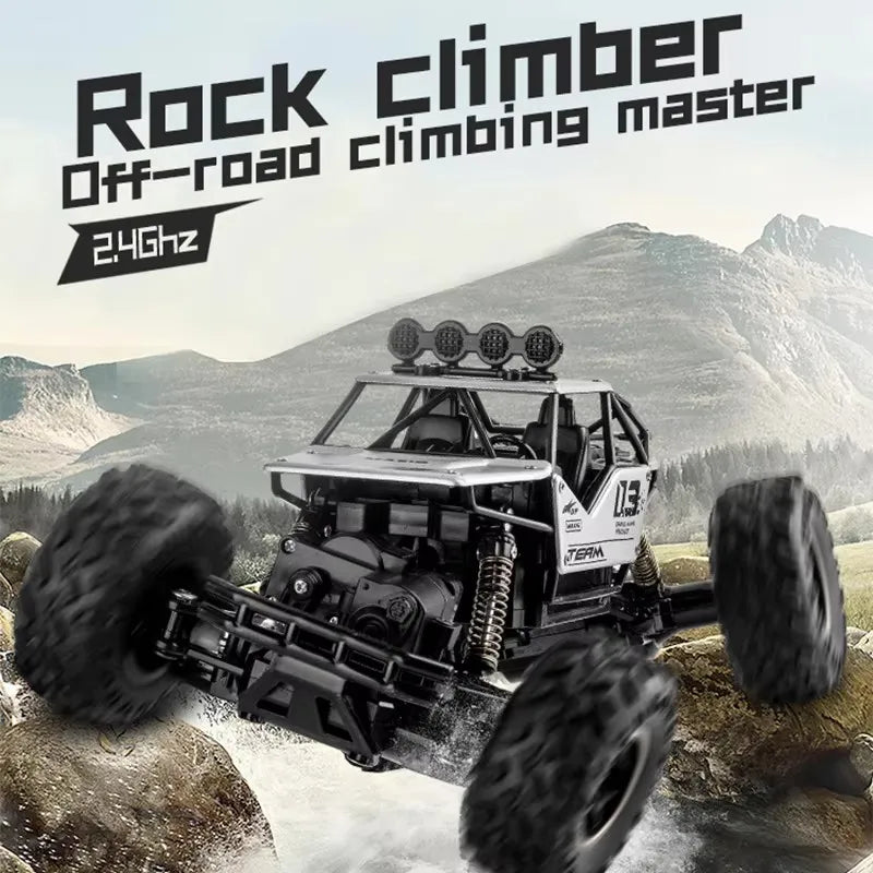 ZWN Rock climber, een zwarte, alloy-upgrade RC-4WD terreinwagen met grote, groefrijke banden en zichtbare voor- en achtermotor. Ideaal voor off-road k