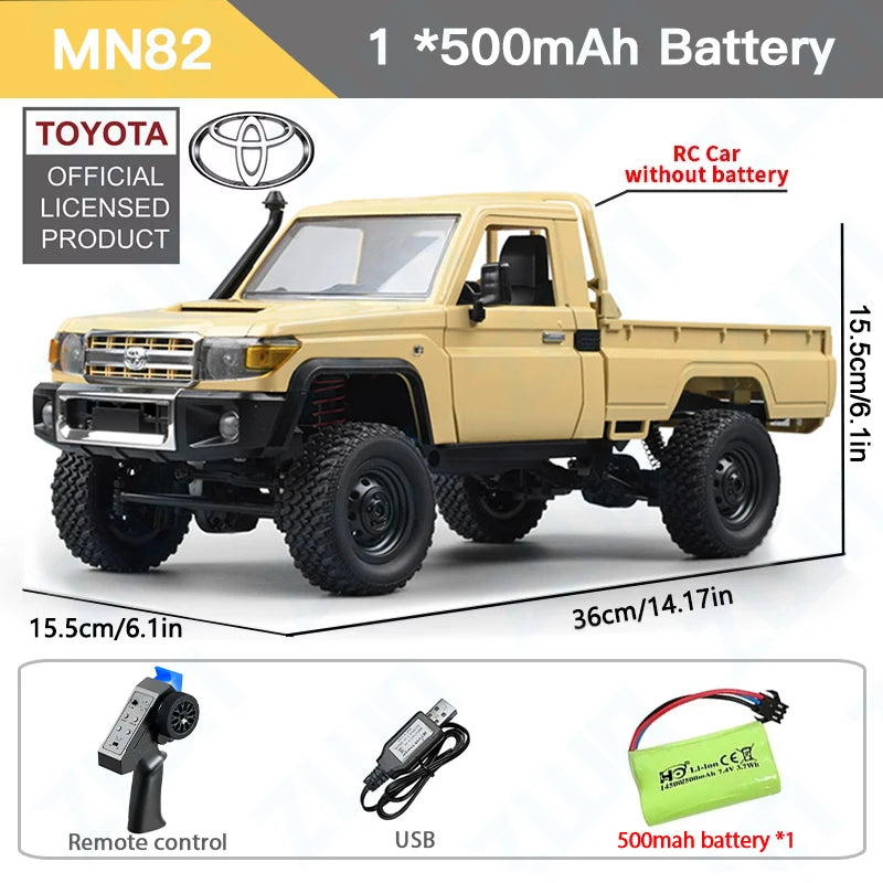 De ZWN MN82S 1:12 RC Toyota Land Cruiser in bruin, met grote terreinbanden en een opvallende voorbumper, staat op rotsachtig terrein. Officieel licent