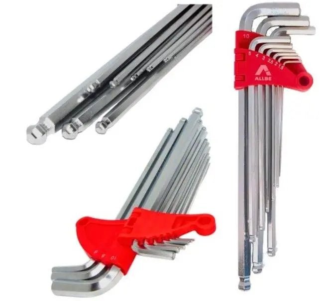 Zilverkleurige hex sleutels in een rode houder, geschikt voor fiets- en motoronderhoud. Set met verschillende maten voor precisiewerkzaamheden.