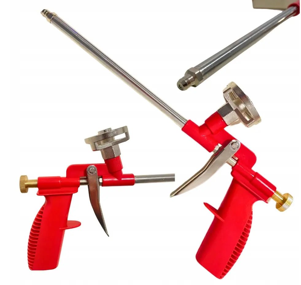 Rode schuimspuit met metalen spuitstang en handvat, geschikt voor isolatie en bouwprojecten. Zichtbaar met goudkleurige knop en schuifmechanisme voor precisie.