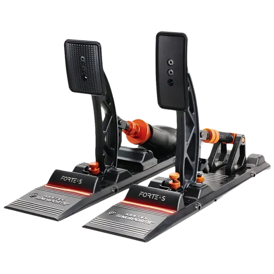 Zwart metalen racepedalen met oranje verstelbare schroeven en rode LED-verlichting, speciaal ontworpen voor race-game-simulatie. Gebruik voor realistische stuurervaring in virtuele racen.