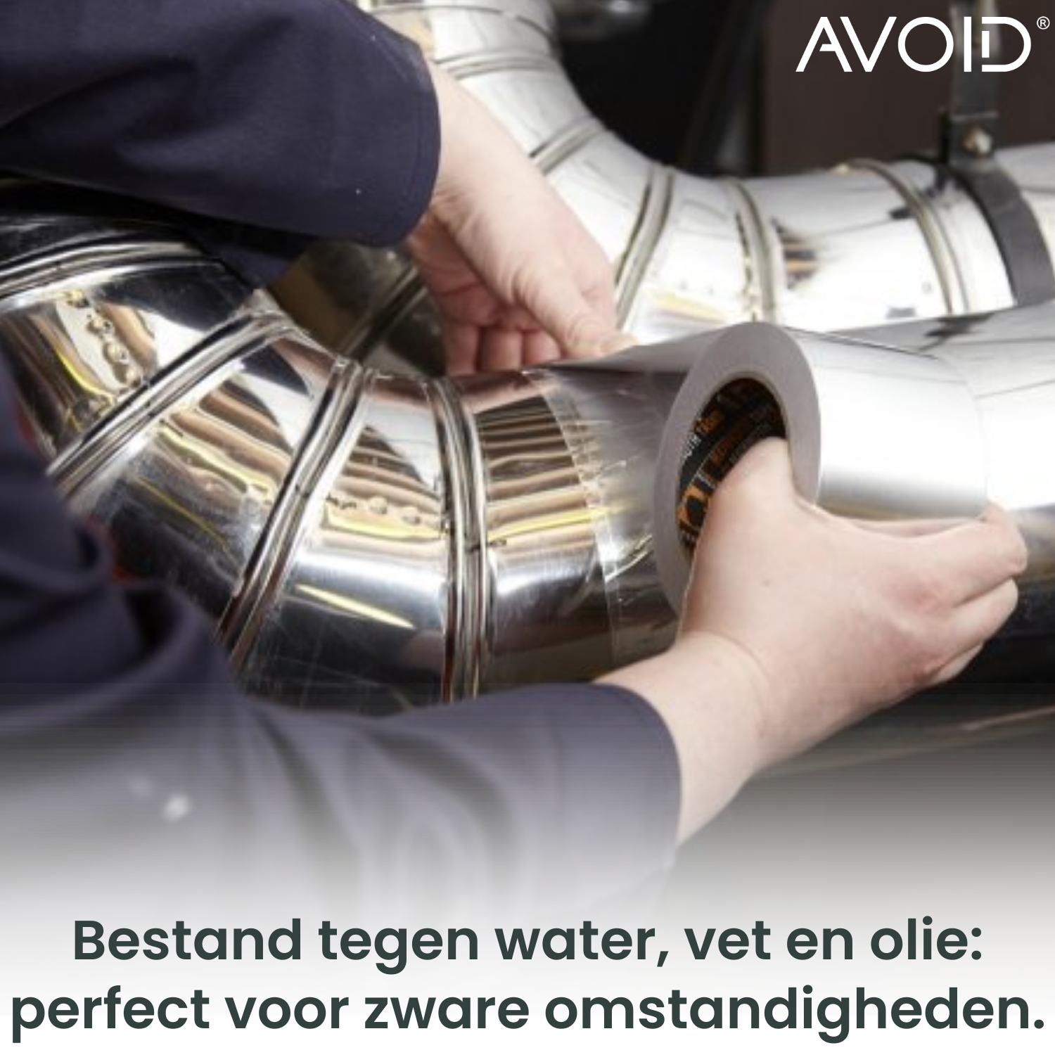 Zilverkleurige rol van Avoid aluminium tape, 5 cm breed en 50 meter lang, met duidelijke witte en groene merknaam. Geschikt voor reparaties en isolatie in huis en garage.