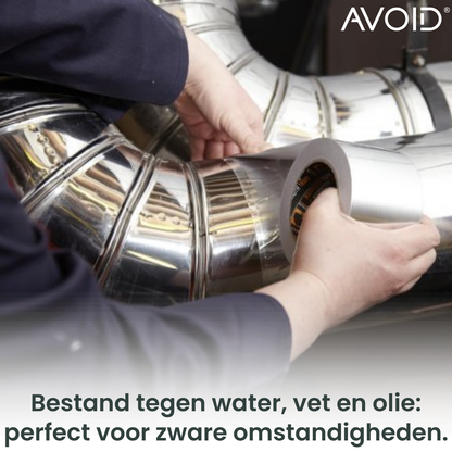 Zilverkleurige rol van Avoid aluminium tape, 5 cm breed en 50 meter lang, met duidelijke witte en groene merknaam. Geschikt voor reparaties en isolatie in huis en garage.