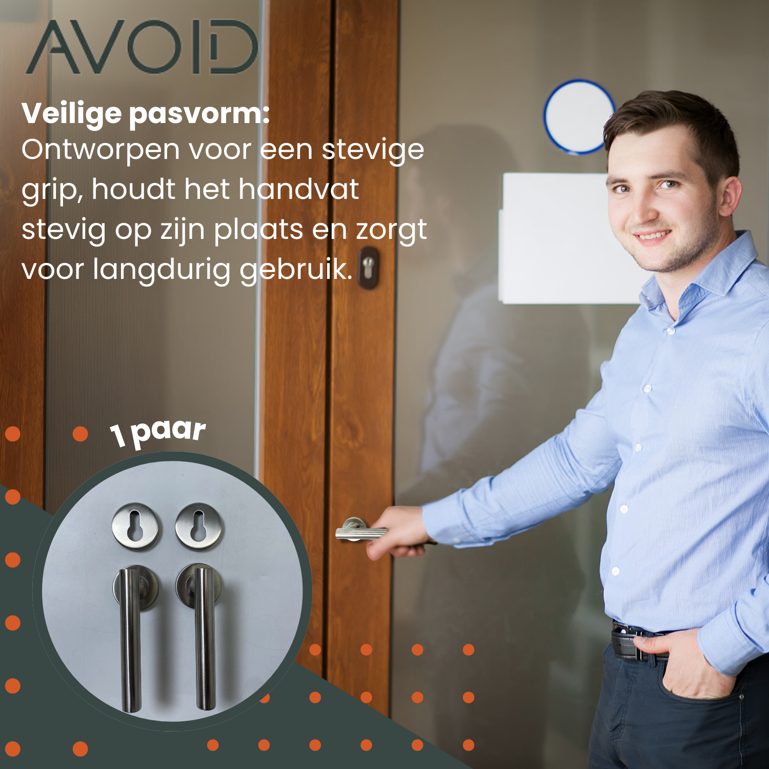 Zilverkleurige, cilindrische deurkrukken van glanzend metaal met ronde bevestigingsplaten, geschikt voor moderne interieurs. Perfect voor minimalistische deuren en badkamers.