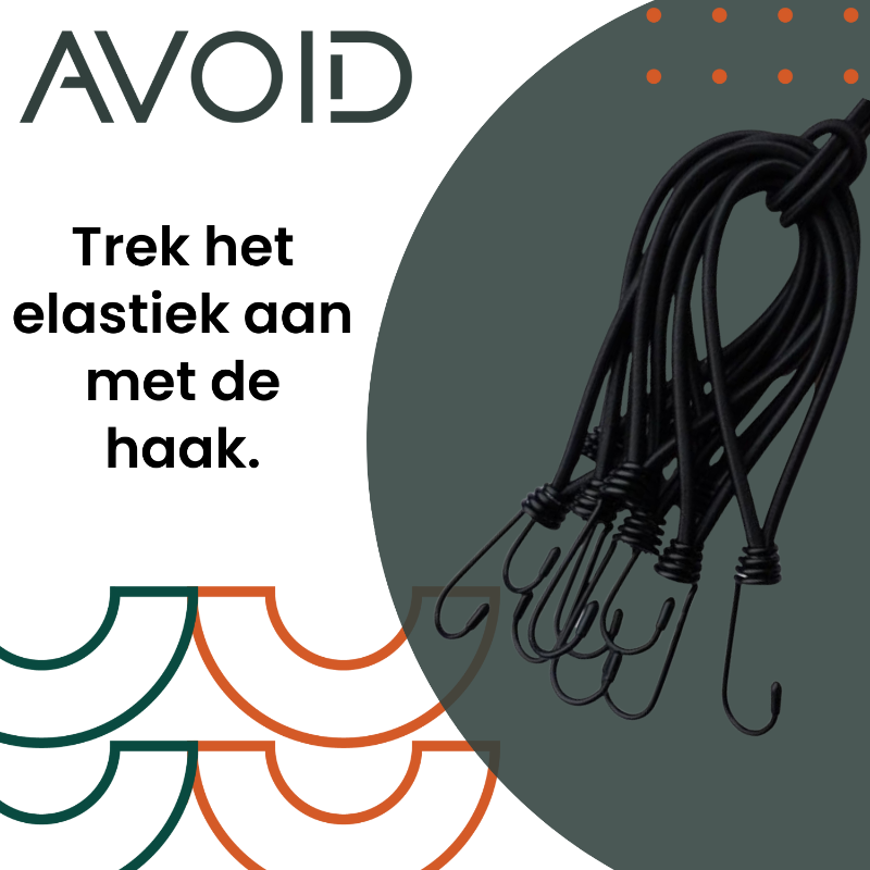 Zwart, flexibel koord met meerdere haakjes aan de onderkant, geschikt voor kabels en kabels in de tuin of bij het repareren. Gebruik als kabels en kabels voor veilige bevestiging.