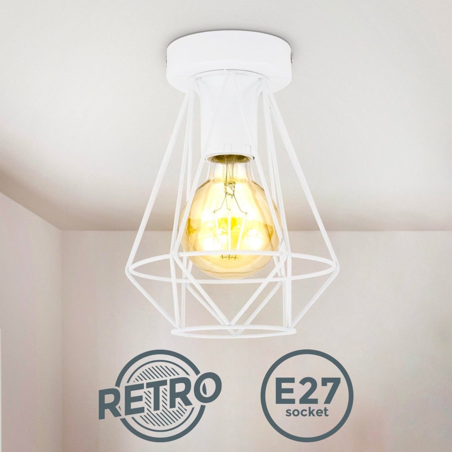 Een witte, geometrische plafondlamp met een kooi van dunne metalen draden en een warmgele gloeilamp. Ideaal voor moderne interieurs en als accentverlichting in slaapkamers of woonkamers.