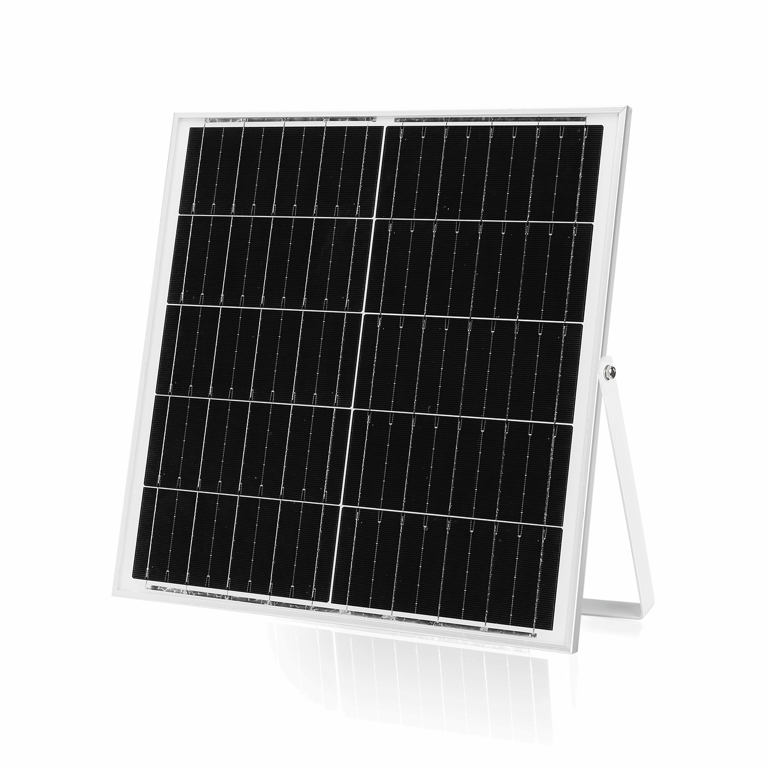 Zonnepanelenverlichting met 100 LED’s, zilverkleurig chassis en witte zonnepaneel, inclusief afstandsbediening voor tuin- en terrasverlichting.