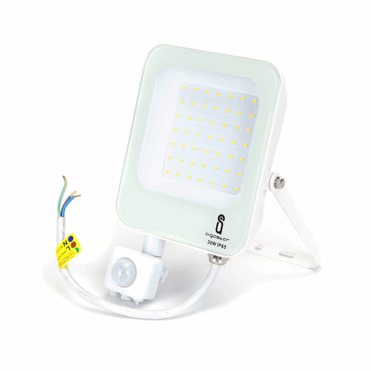 Comnox - Buitenlamp wit met IR bewegingssensor - Krachtige verlichting voor tuin en oprit - 2700 lumen - 30W LED - koelwit 4000K - IP65 - 15,4 cm