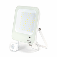 Comnox - LED schijnwerper met IR bewegingssensor - Krachtige buitenverlichting - 50W 4700Lm IP65