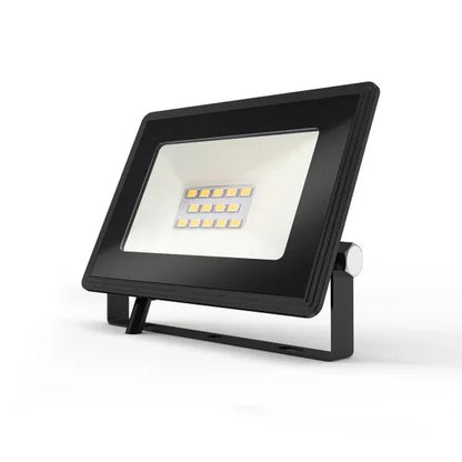 Zwart LED-stralingslamp met zichtbare LED-chip en metalen montagevoet, geschikt voor buitenverlichting. Modern ontwerp voor efficiënte verlichting van tuinen en terrassen.