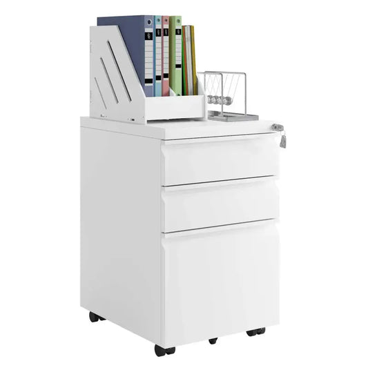 Een witte, op wielen rollende kantoortrolley met drie laden en een bovenkast, gevuld met kleurrijke mapjes en een pendelapparaat, geschikt voor moderne kantoororganisatie en werkplekoptimalisatie.