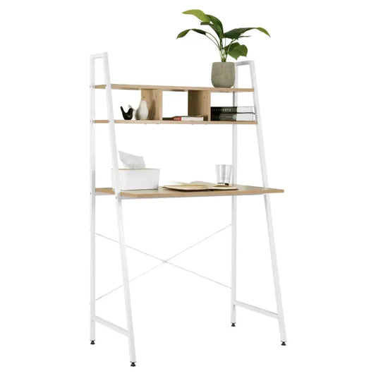Een wit metalen kantoorhokje met houten planken, voorzien van een plant, boeken en een open boek. Ideaal voor thuiswerken of studie, met een minimalistisch en functioneel ontwerp.