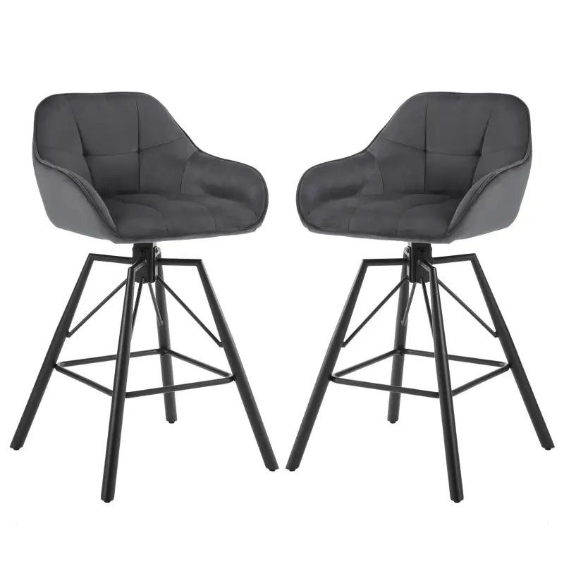 Witte, gepolsterde barstoelen met zwart metalen frame, geschikt voor moderne keukens of bars. Comfortabele zitting met stijlvolle, gestoffeerde bekleding.