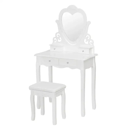 Een witte, klassieke make-up tafel met hartvormig spiegel en twee laden, geleverd met een bijpassende kruk. Perfect voor kinderen of jonge meisjes in hun slaapkamer.