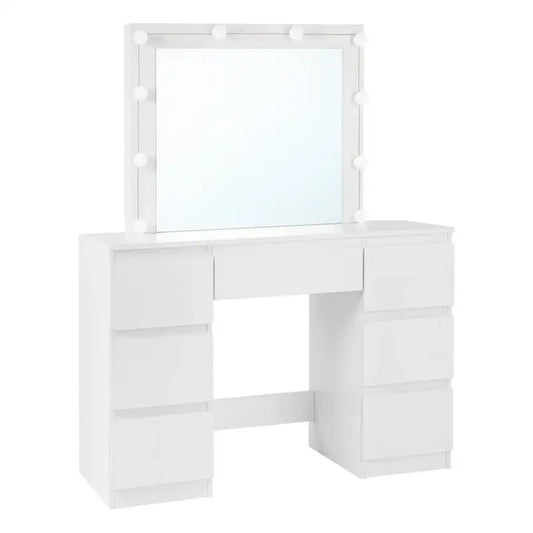 Een witte make-up tafel met glanzend oppervlak en een spiegel omlijst met twaalf bolvormige lichtjes. Zeer geschikt voor make-up aanbrengen of schilderen in een kamer.
