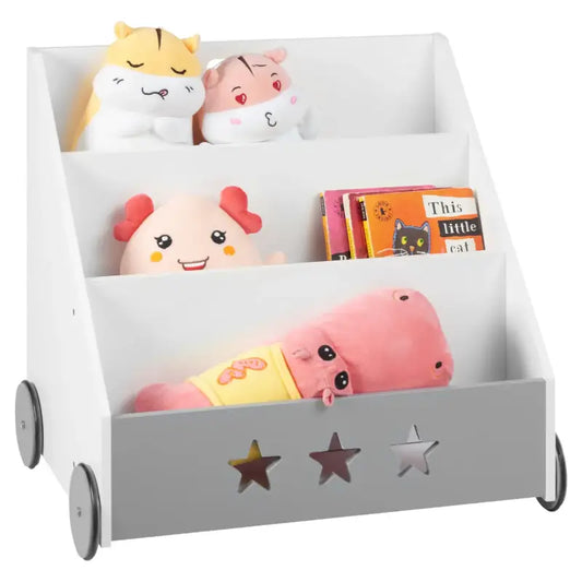 Wit houten kinderboekenrek met wieltjes, gevuld met kleurrijke pluche dieren en kinderboeken. Geschikt voor speelgoedopslag en leesplezier in kinderkamer of speelruimte.