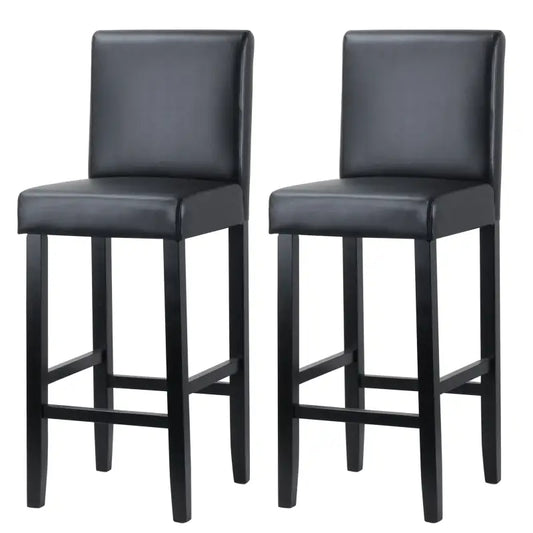 Zwarte barstoelen met kunstleer bekleding en stevige houten frame, geschikt voor moderne keukens of bars. Set van twee, ideaal voor comfortabele zitplaatsen in een stijlvol interieur.