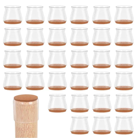 Zes rijen van glazen thee- of wijnbekers met houten voet, geplaatst naast een houten opbergdoos met korkdop. Perfect voor koffie, thee of wijnservering in een moderne keuken.