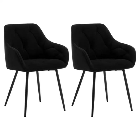 Witte, gestoffeerde eetkamerstoelen met opvallende quilting en zwarte metalen poten, ideaal voor moderne interieurs. Perfect voor een stijlvolle eetkamer of woonkamer.