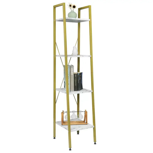 Gouden metalen boekenkast met witte marmeren planken, gevuld met boeken, een vaas met zonnebloemen en glazen decoraties, ideaal voor moderne woonkamer of slaapkamer.