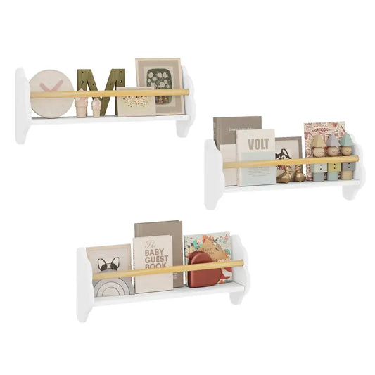 Wit houten wandplank met houten balk voor kinderkamer, geschikt voor boeken en decoratie. Ideaal voor babykamer of kinderkamer met minimalistisch design.