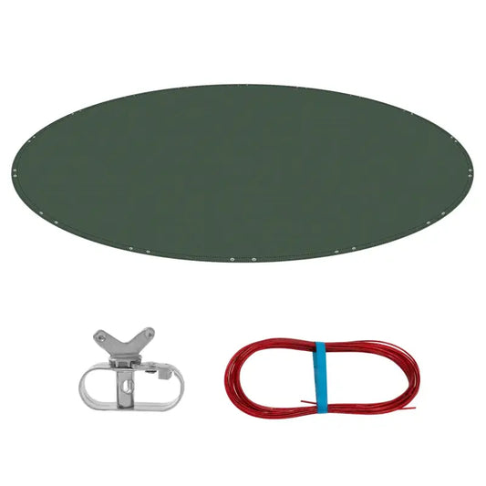 Blauwe, ronde zwembaddeksel met zichtbare metalen ophangingen en een rood kabelsnoer. Geschikt voor zwembaddeksel installatie en onderhoud.