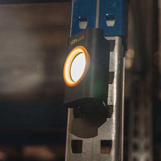 Comnox - LED's Work Compacte Werklamp 1000 - Dimbaar in 10 stappen - IP65 waterdicht - 95 x 43 x 73 mm - zwarte kleur