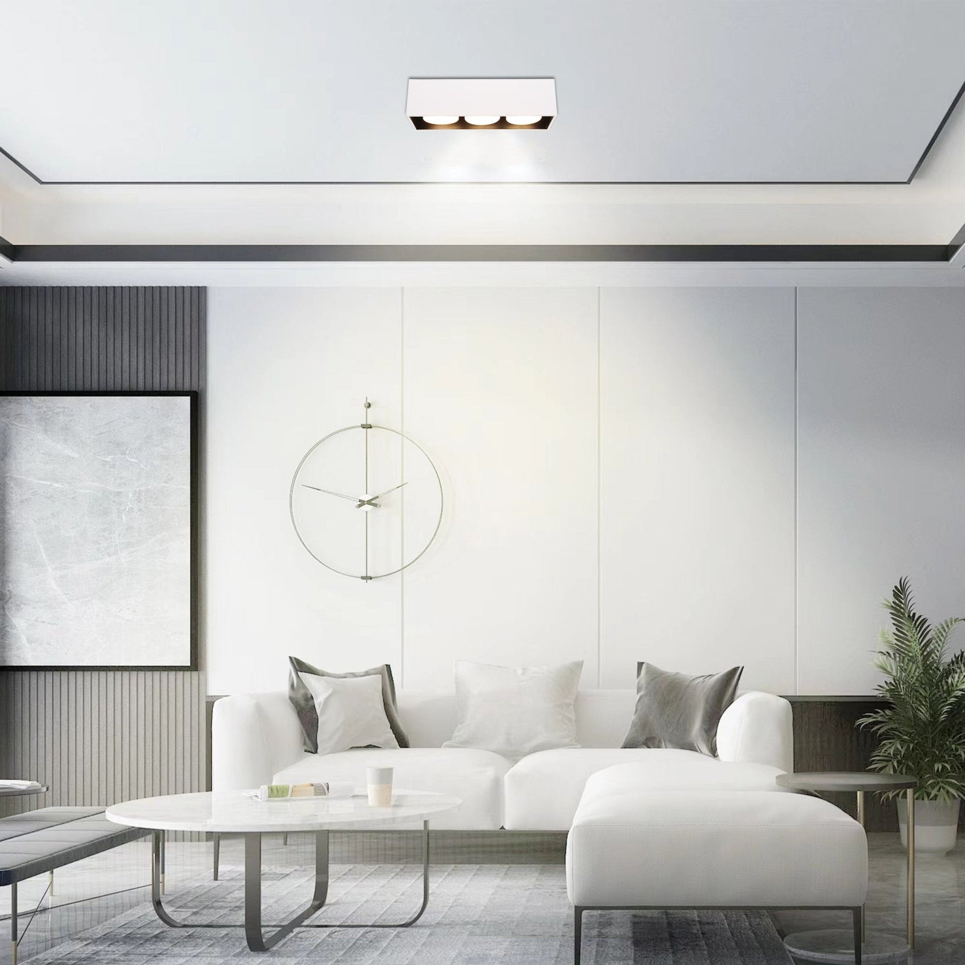 Zilverkleurige LED-badkamerlamp met drie ronde lichtbronnen, geïntegreerd in een rechthoekige behuizing. Geleverd in witte verpakking met productdetails voor badkamerverlichting.