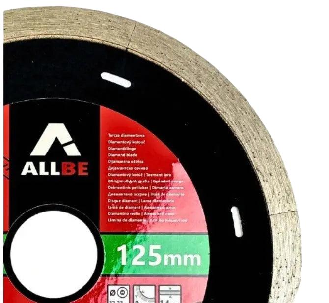 Diamantzaagblad ALLBE Ultra van 125mm, geschikt voor beton en steen, met zichtbare veiligheids- en specificatiepictogrammen op de zwarte en rode label. Geschikt voor professionele bouw- en renovatiewerkzaamheden.