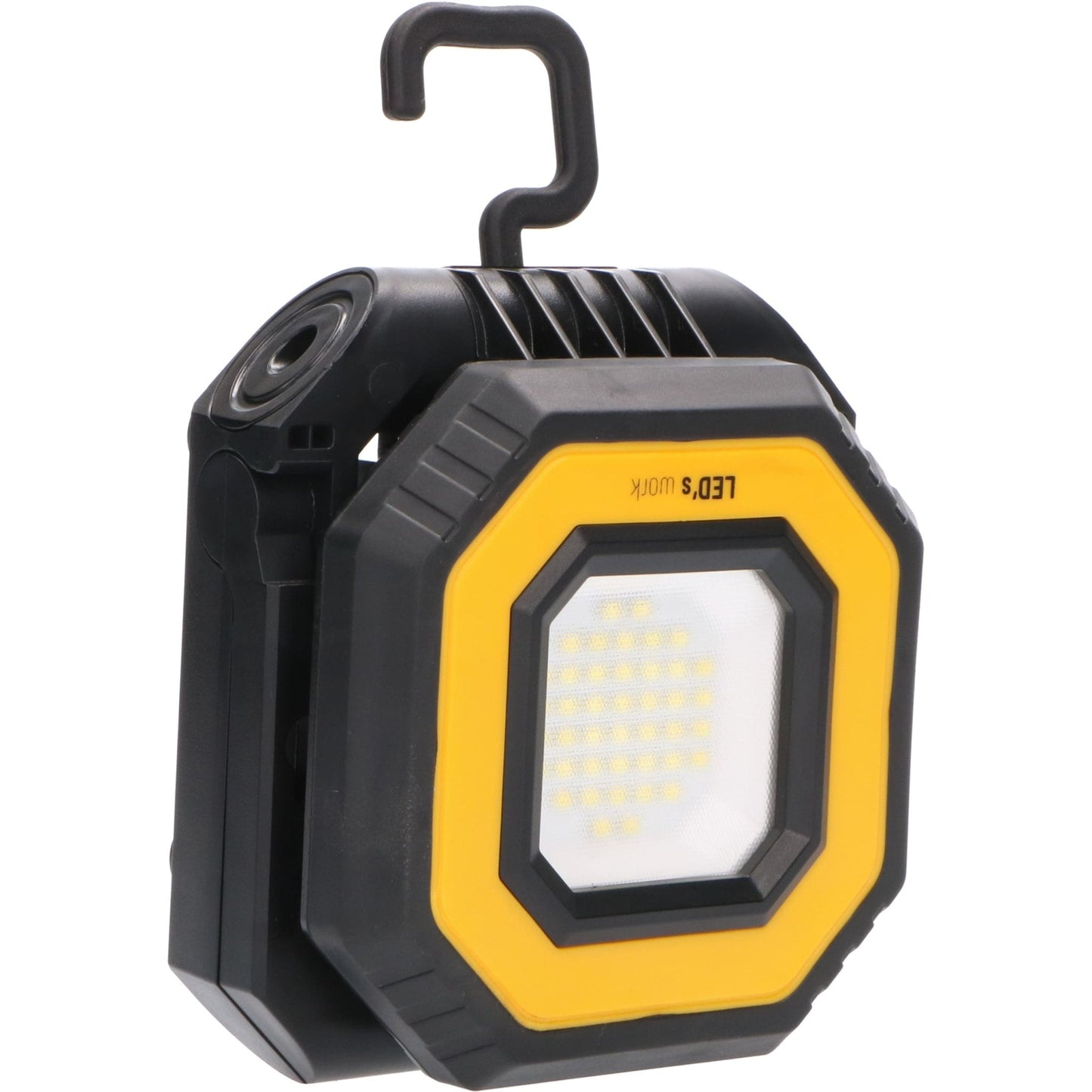 Een robuuste, octagonale LED werklamp met geel-zwart ontwerp en zichtbare LED’s. Geschikt voor handig gebruik op werf of in de garage.