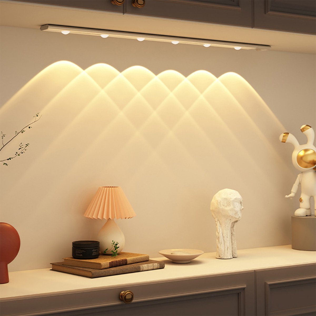 LED's Light EasyFix Kastverlichting met Bewegingssensor - RGB functie - 6 lichtpunten - Draadloos en oplaadbaar - 68,5 cm