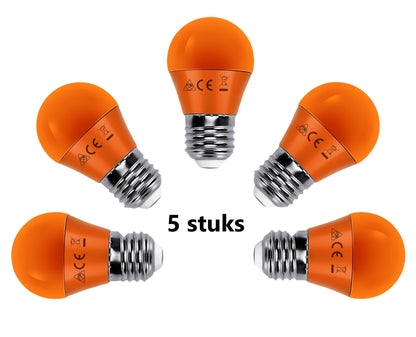 Oranje LED-lampen met E27-schroefdraad, glanzend metaal en CE-keurmerken, geïllustreerd in een set van vijf stuks voor huisverlichting.