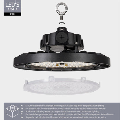 Vijf moderne LED-lampen met kleurrijke verlichting
