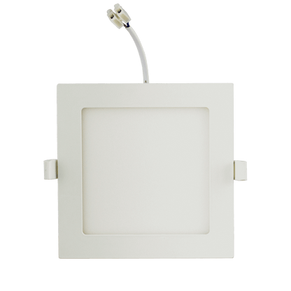 Een witte, vierkante plafondlamp met gladde oppervlakte en zichtbare montagebeugels, geschikt voor moderne interieurs. Ideaal voor energiezuinig verlichting in woon- en kantoorruimtes.